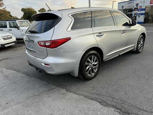 Used 2015 INFINITI QX60 AWD w/ Premium Package image 4