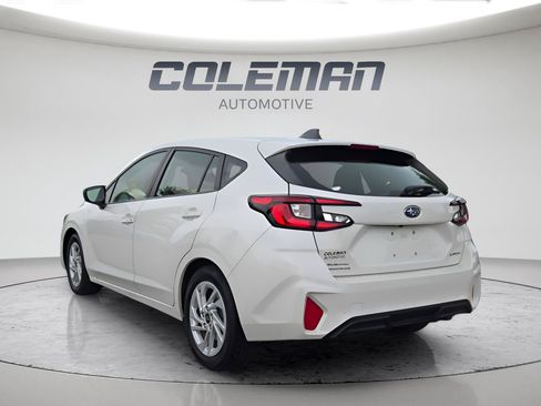 Used 2024 Subaru Impreza 2.0i AWD/4WD image 11
