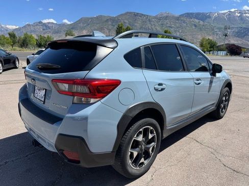 Used 2020 Subaru Crosstrek 2.0i Premium w/ Moonroof Package 2 AWD/4WD image 5