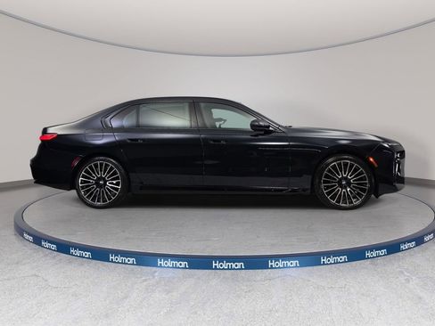 New 2026 BMW 750e xDrive w/ Executive Package AWD/4WD image 4