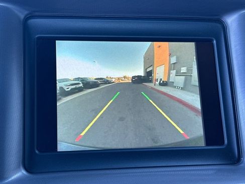 Used 2022 Dodge Charger SXT image 22