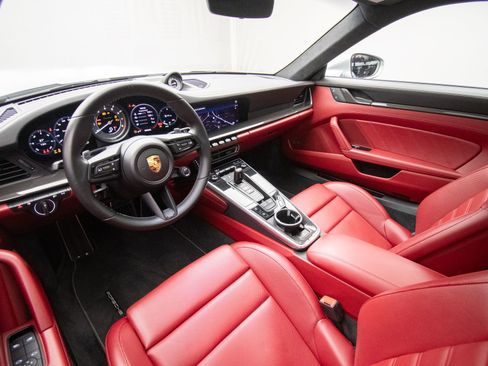 Used 2022 Porsche 911 Turbo AWD/4WD image 10