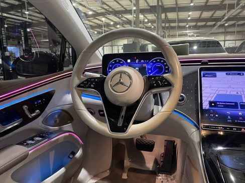 Certified 2023 Mercedes-Benz EQS 450+ 4MATIC Sedan image 3