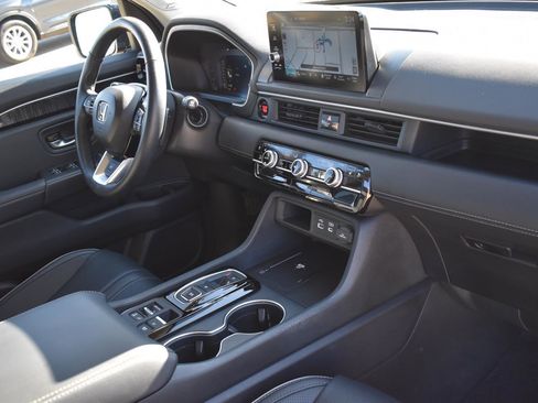 Used 2023 Honda Pilot Elite image 12