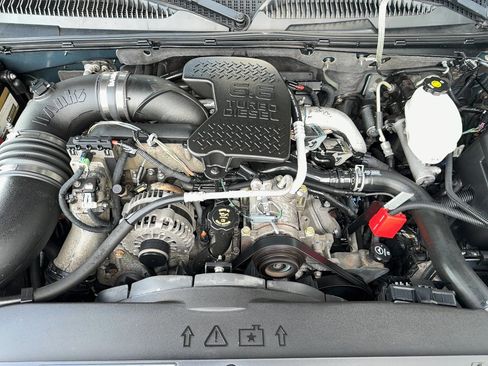 Used 2007 Chevrolet Silverado 2500 LT w/ Heavy-Duty Power Package AWD/4WD image 28