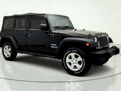 Used 2017 Jeep Wrangler Unlimited Sport w/ Connectivity Group AWD/4WD image 3
