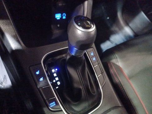 Used 2018 Hyundai Elantra GT Sport w/ Sport Tech Package 04 image 22