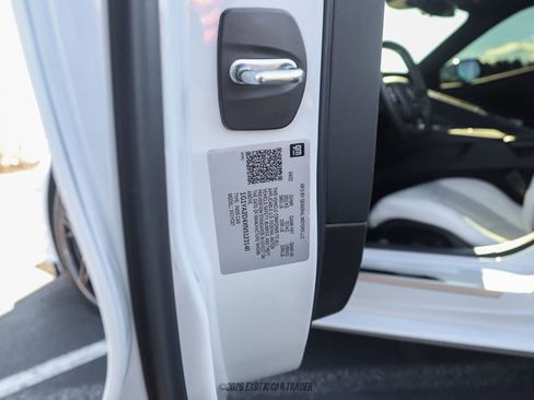 Used 2022 Chevrolet Corvette Stingray Coupe w/ 1LT image 52