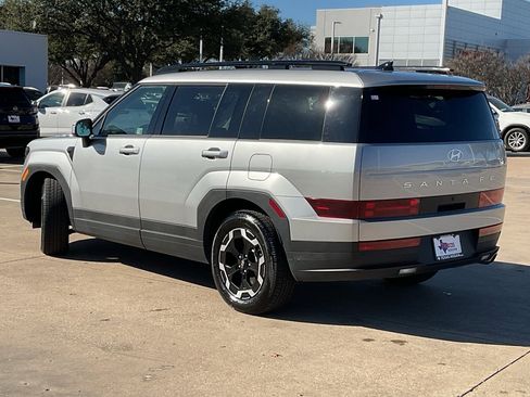Used 2025 Hyundai Santa Fe SEL image 7