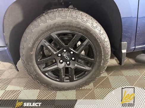 Used 2022 Chevrolet Silverado 1500 RST w/ Z71 Off-Road Package AWD/4WD image 22