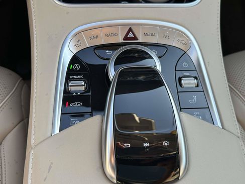 Used 2019 Mercedes-Benz S 560 4MATIC Sedan image 33