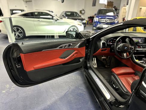 Used 2019 BMW M850i xDrive Convertible image 12