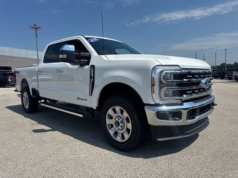 New 2026 Ford F250 Lariat w/ Chrome Package AWD/4WD image 8