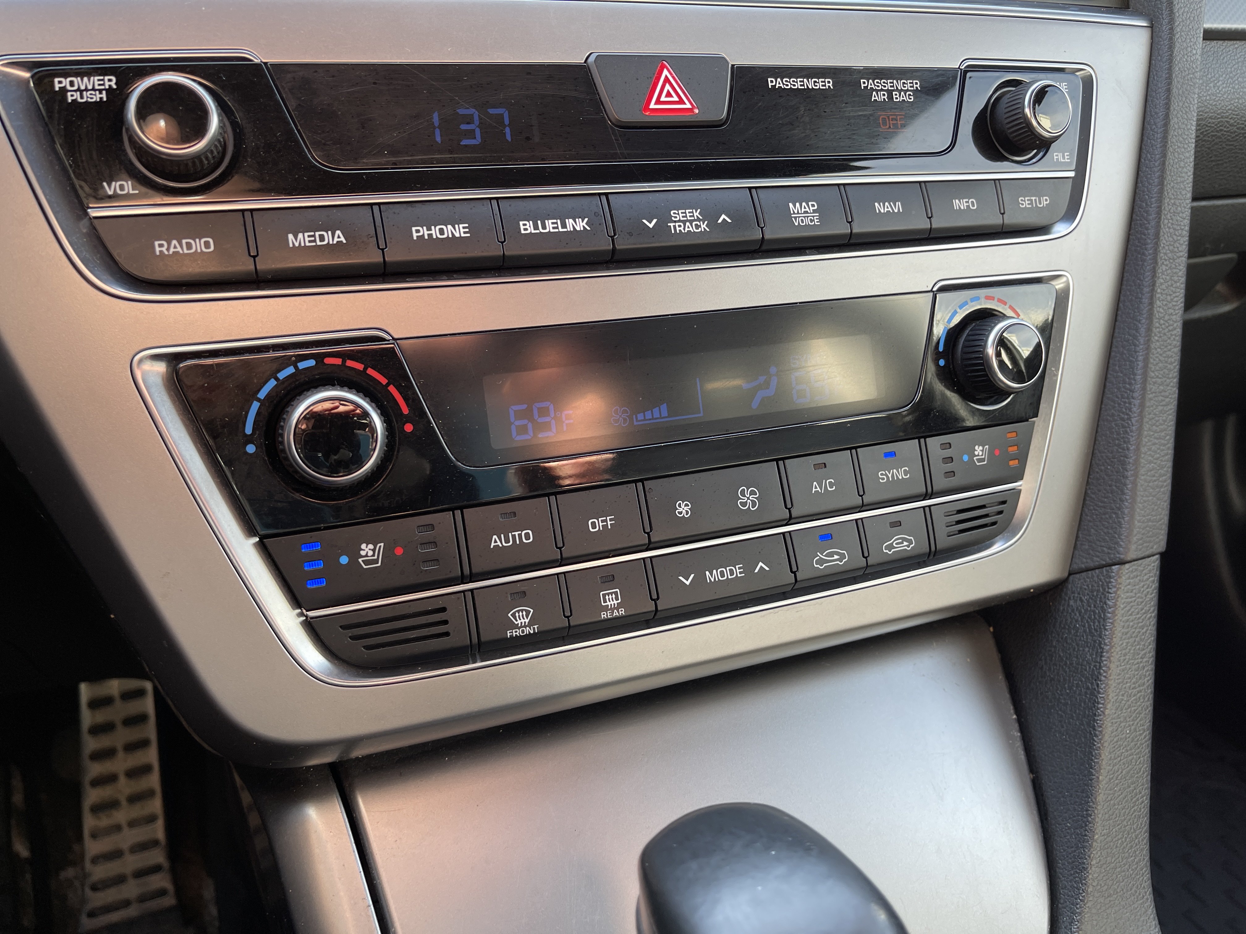 Used 2015 Hyundai Sonata Limited 2.0T FWD image 21