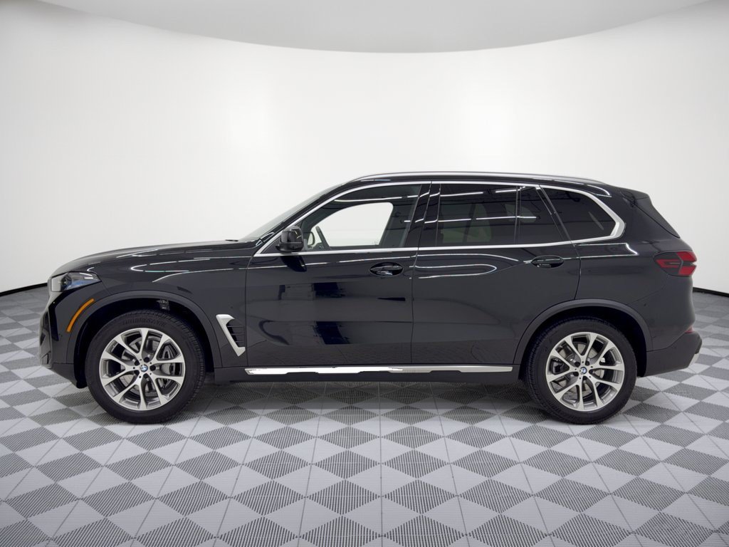 Used 2026 BMW X5 sDrive40i RWD image 2