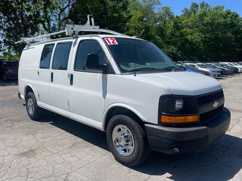 Used 2012 Chevrolet Express 2500 RWD image 3