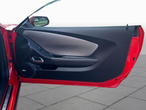 Used 2015 Chevrolet Camaro SS w/ RS Package RWD image 21