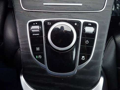 Used 2018 Mercedes-Benz GLC 300 4MATIC image 21