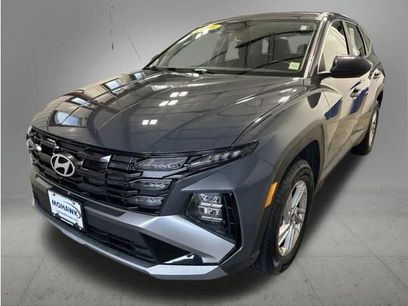 Used 2025 Hyundai Tucson SE