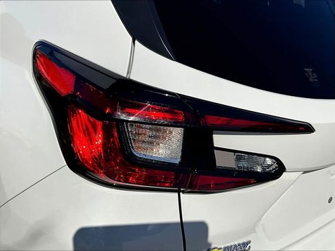 Used 2025 Subaru Crosstrek 2.0i Premium AWD/4WD image 33