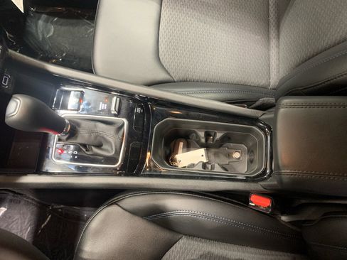 New 2026 Jeep Compass Latitude AWD/4WD image 14