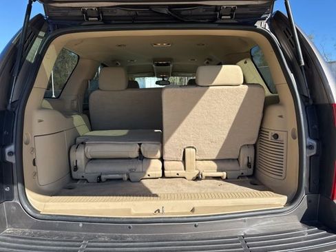 Used 2012 Chevrolet Tahoe LS image 32
