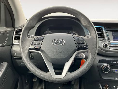 Used 2018 Hyundai Tucson SE AWD/4WD image 14