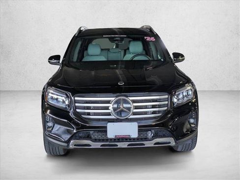 Used 2026 Mercedes-Benz GLB 250 image 5