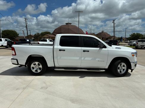Used 2024 RAM 1500 Lone Star RWD image 2