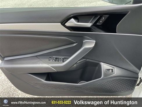 Certified 2019 Volkswagen Jetta R-Line w/ R-Line Cold Weather Package image 13