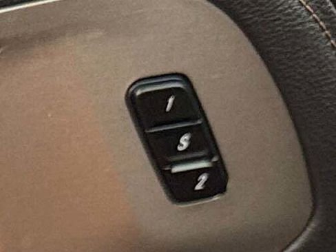 New 2026 Chrysler Pacifica Pinnacle image 39