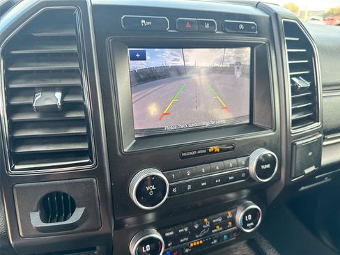 Certified 2021 Ford Expedition Max Limited RWD image 22