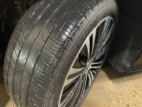 Used 2023 Mercedes-Benz CLA 250 4MATIC image 30