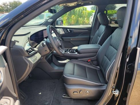 New 2026 Buick Enclave Avenir w/ Super Cruise Package image 12