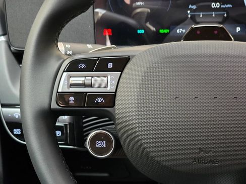 New 2026 Hyundai Ioniq 5 SE AWD/4WD image 17