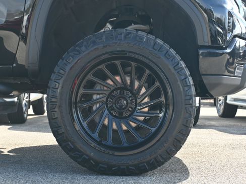 Used 2025 GMC Sierra 1500 Elevation w/ X31 Off-Road Package image 23