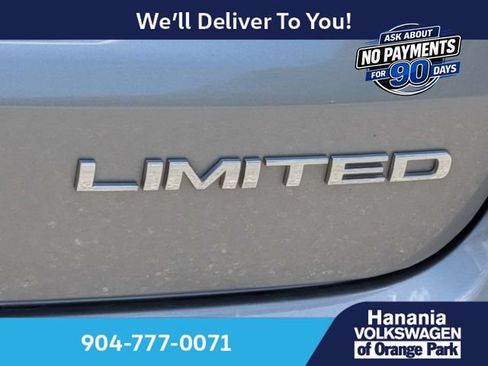 Used 2022 Jeep Compass Limited w/ Sun and Sound Group AWD/4WD image 12