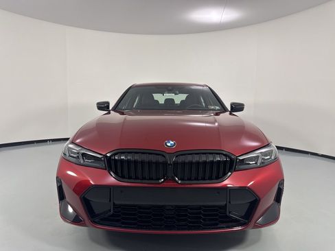New 2026 BMW 330i xDrive Sedan w/ M Sport Package AWD/4WD image 2