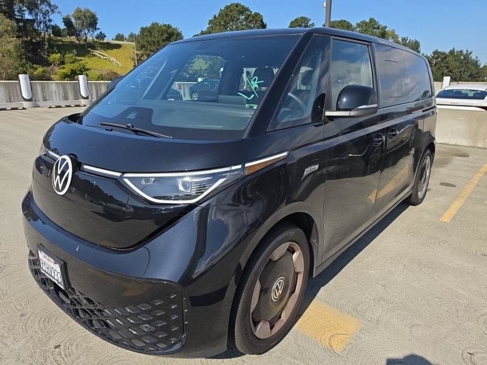 Used 2025 Volkswagen ID. Buzz Pro S RWD image 2