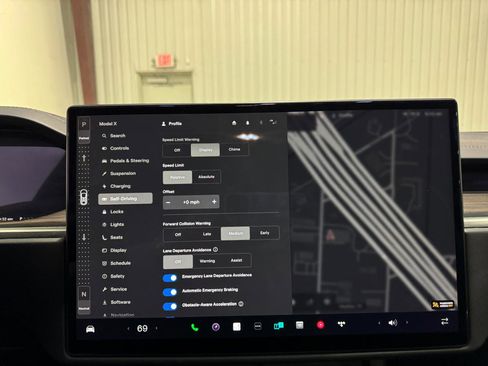 Used 2023 Tesla Model X image 16