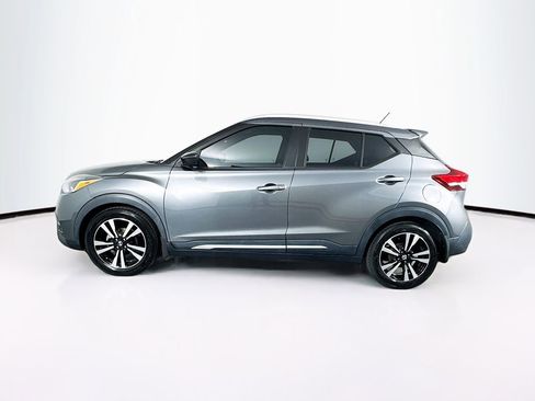 Used 2020 Nissan Kicks SR image 6