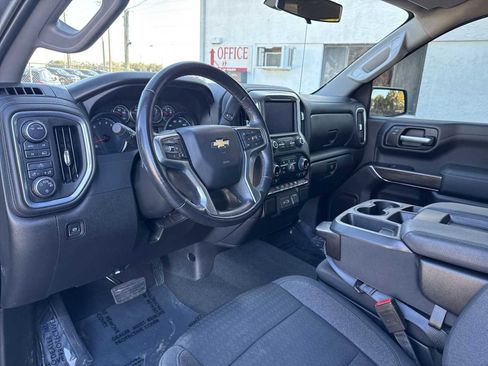 Used 2021 Chevrolet Silverado 1500 LT w/ Bed Protection Package image 2