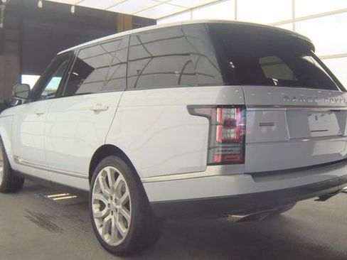 Used 2017 Land Rover Range Rover Long Wheelbase Supercharged AWD/4WD image 3