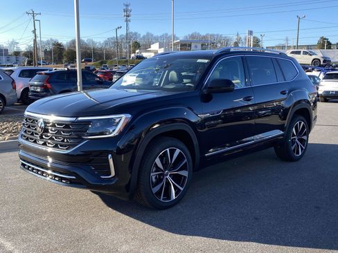 New 2026 Volkswagen Atlas SEL Premium R-Line AWD/4WD image 3