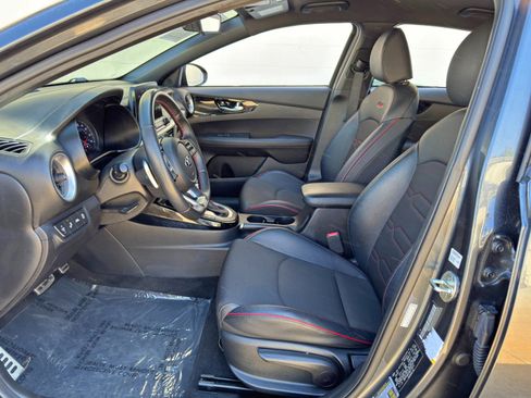 Used 2021 Kia Forte GT w/ GT2 Package image 15