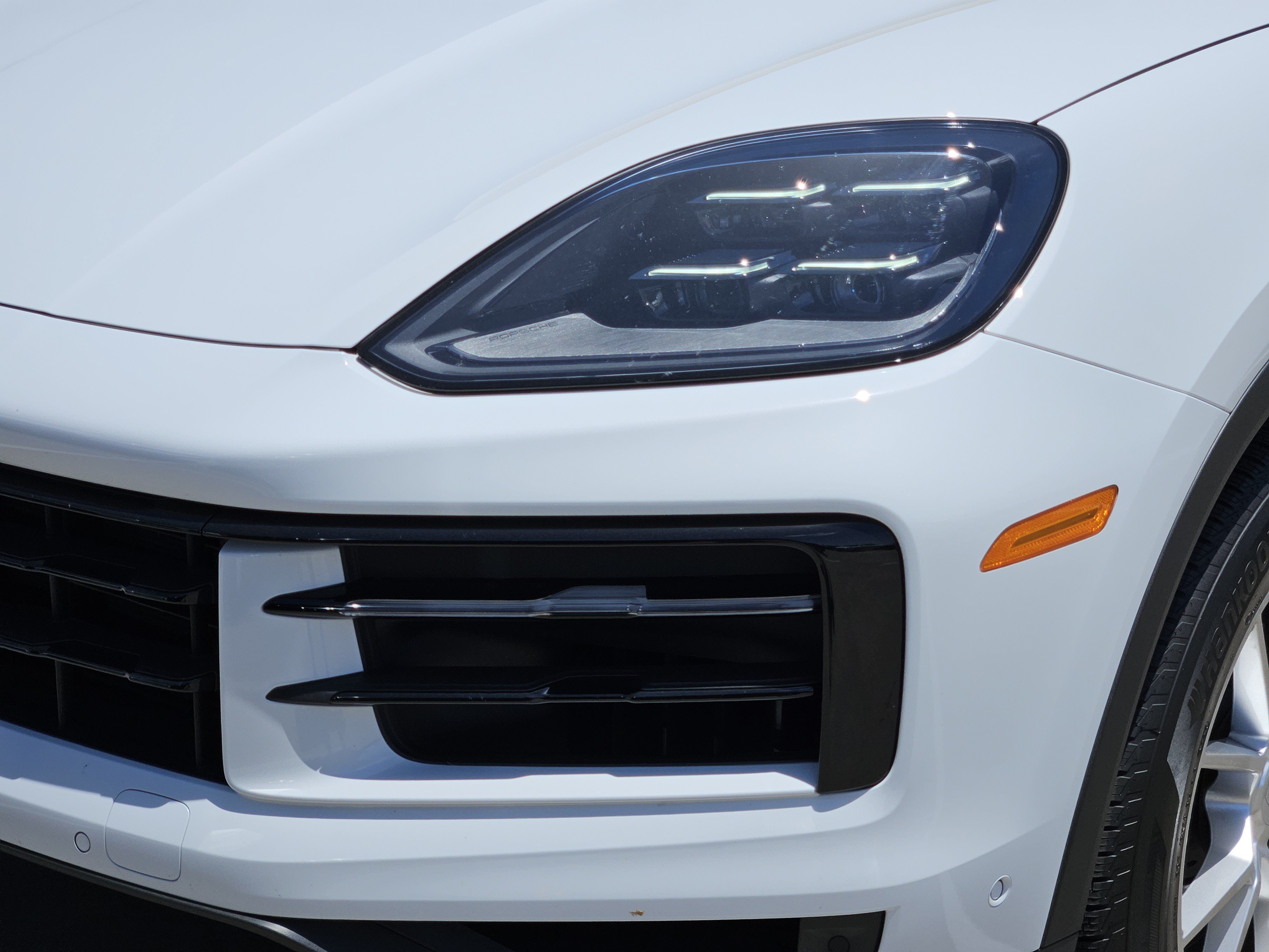 Certified 2026 Porsche Cayenne AWD/4WD image 12