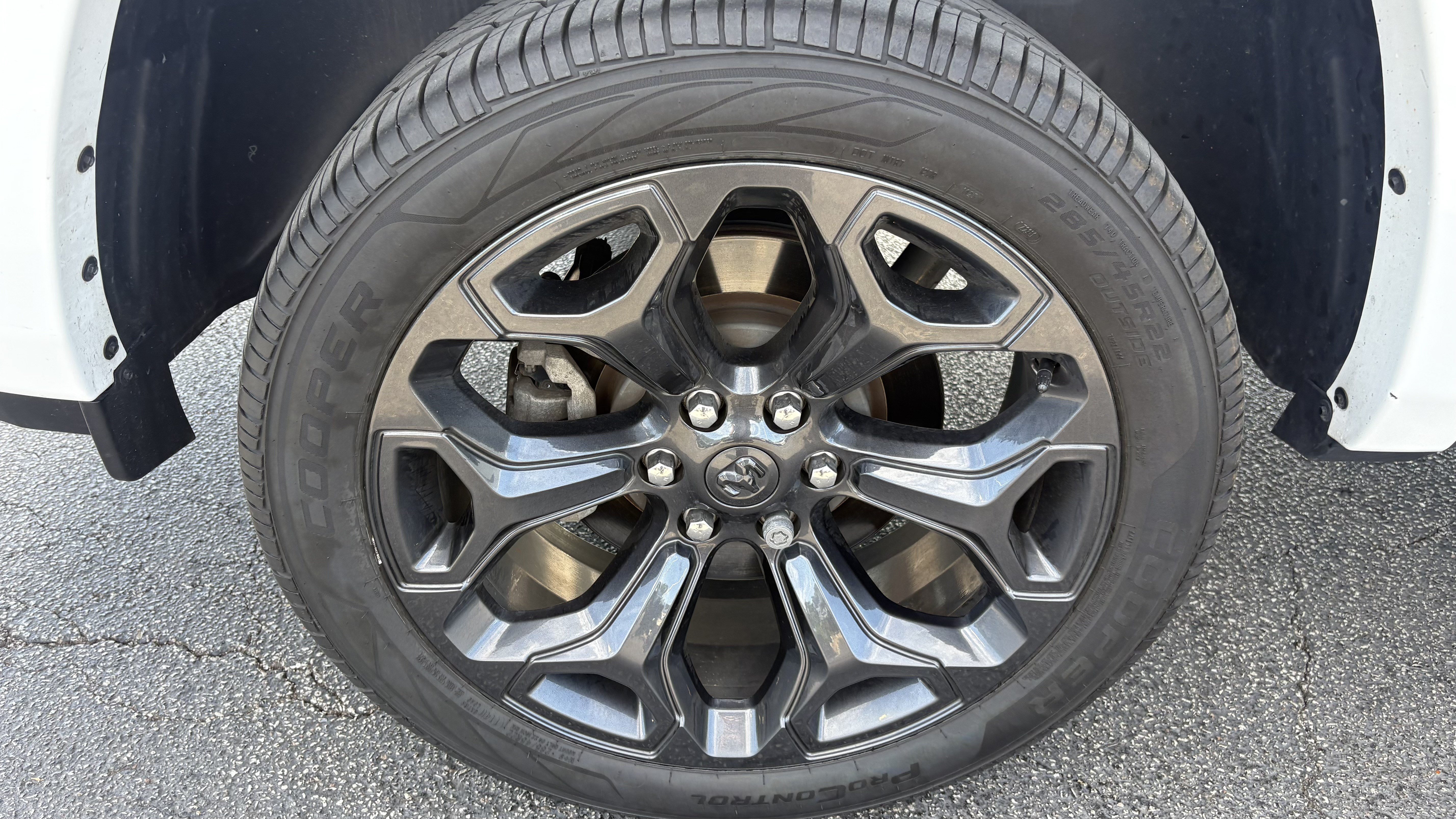 Used 2023 RAM 1500 Limited w/ Night Edition AWD/4WD image 14