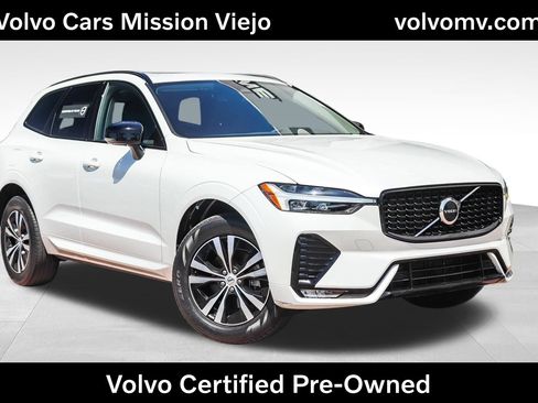 Used 2024 Volvo XC60 B5 Core AWD/4WD image 1
