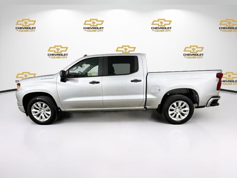 Used 2022 Chevrolet Silverado 1500 Custom RWD image 5