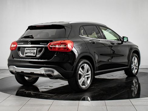 Used 2019 Mercedes-Benz GLA 250 4MATIC image 7